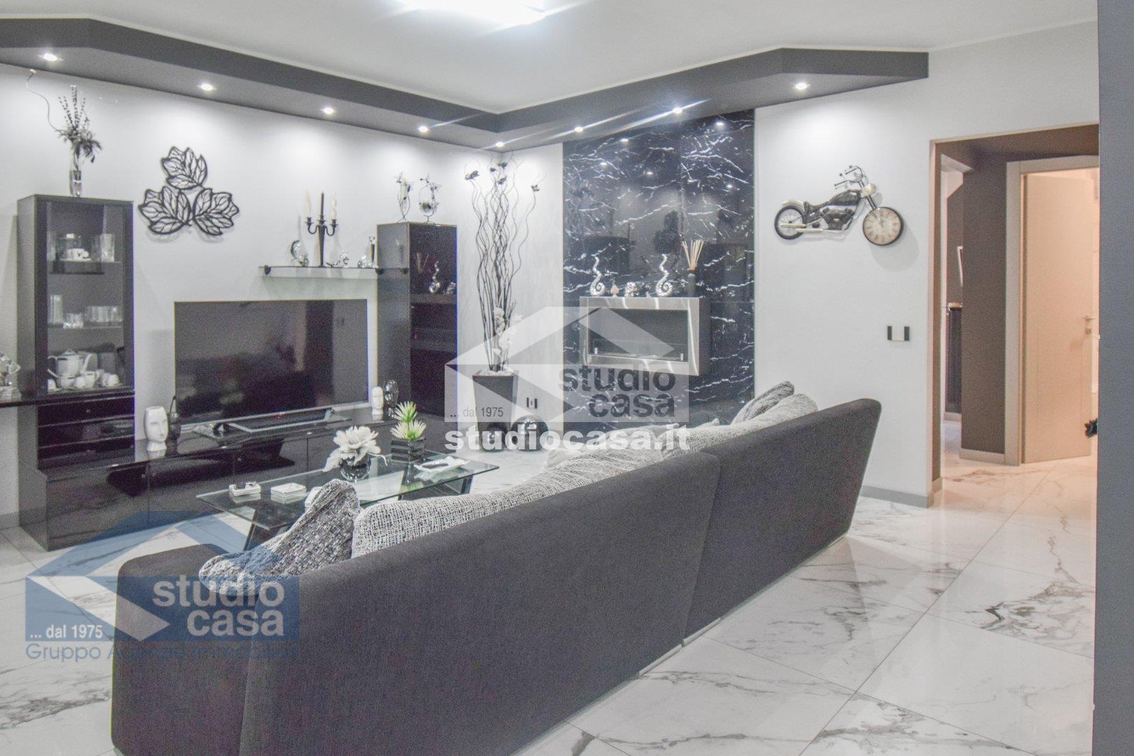 Villa a schiera in vendita a Lodi