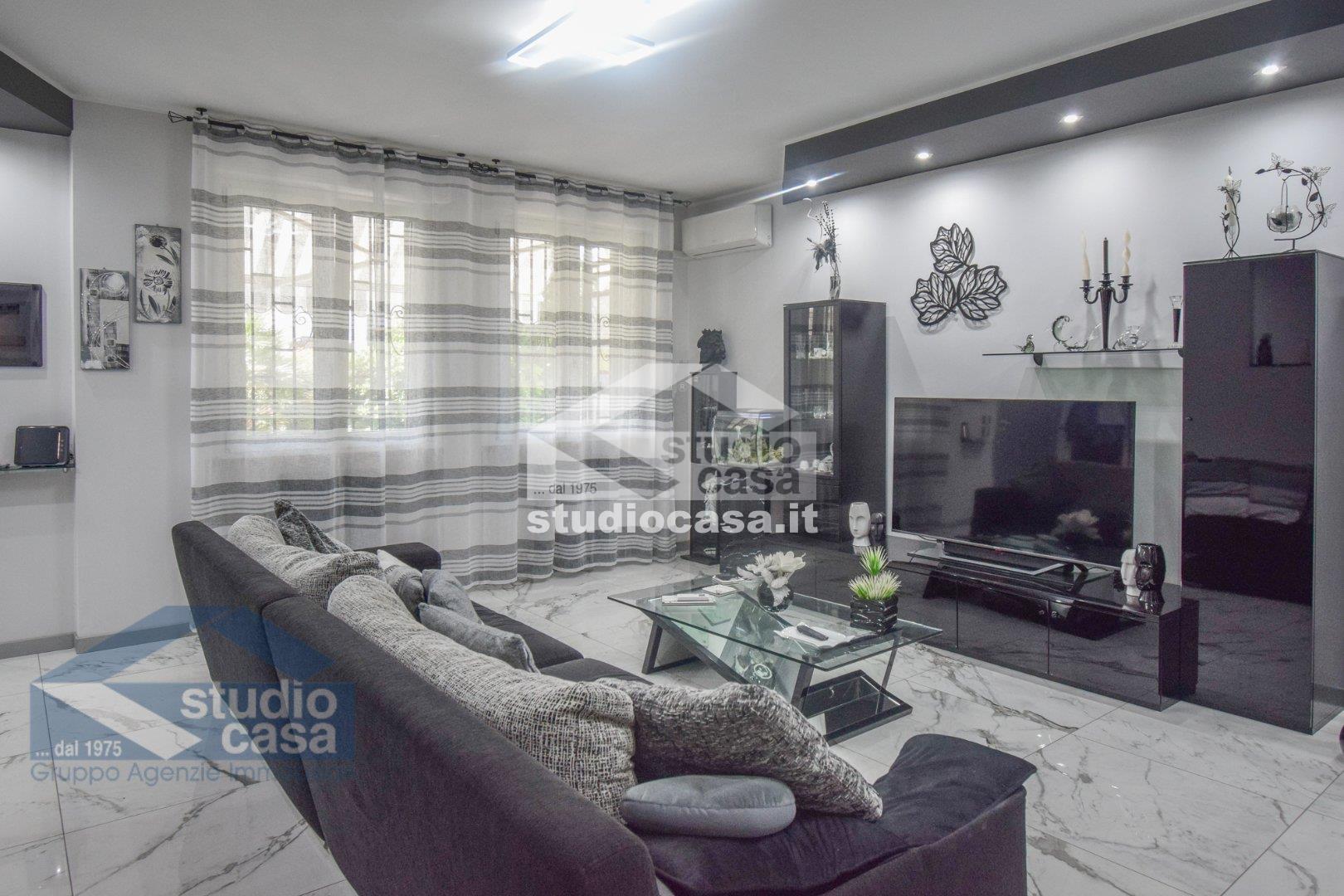 Villa a schiera in vendita a Lodi