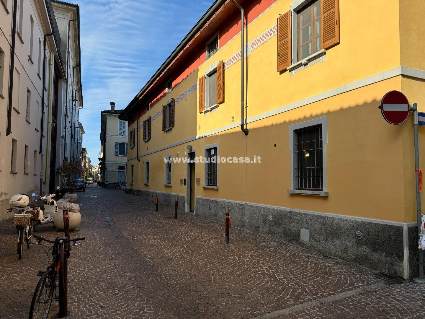 Box / Autorimessa in vendita a Lodi