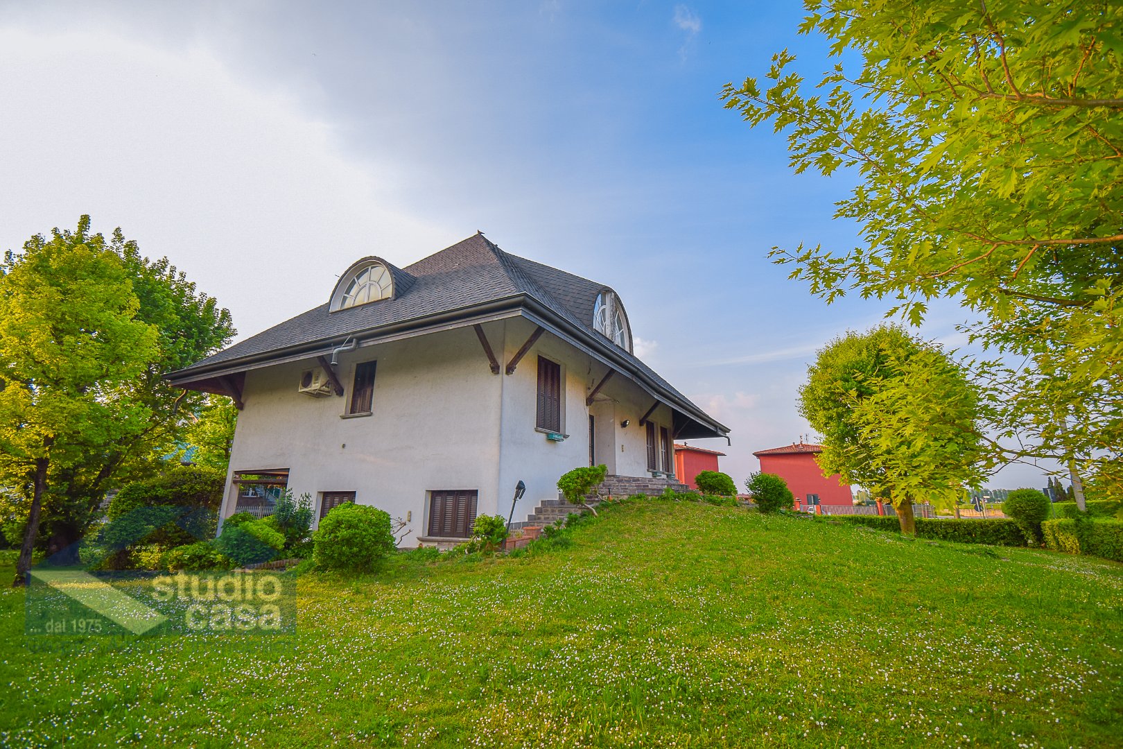 Casa Plurifamiliare in vendita a Merlino
