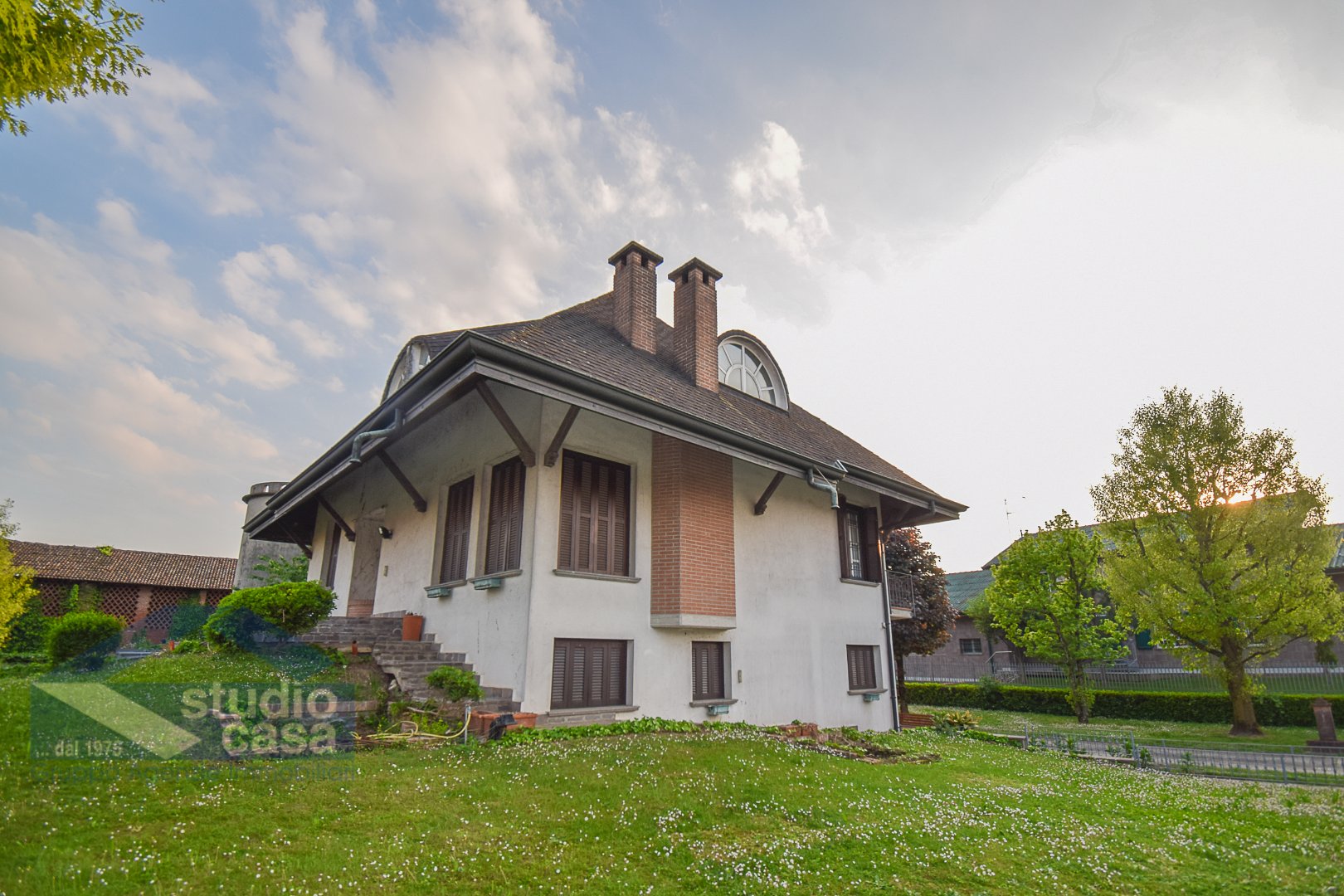Casa Plurifamiliare in vendita a Merlino