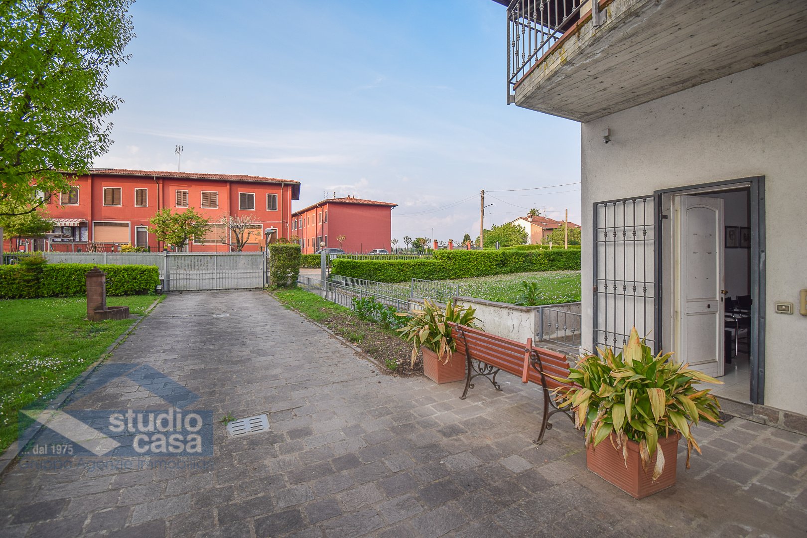 Casa Plurifamiliare in vendita a Merlino