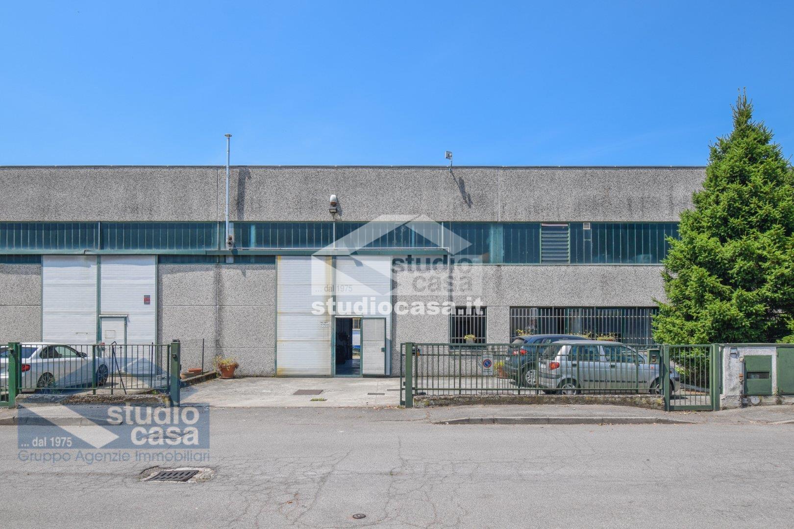 Capannone in vendita a Caselle Lurani