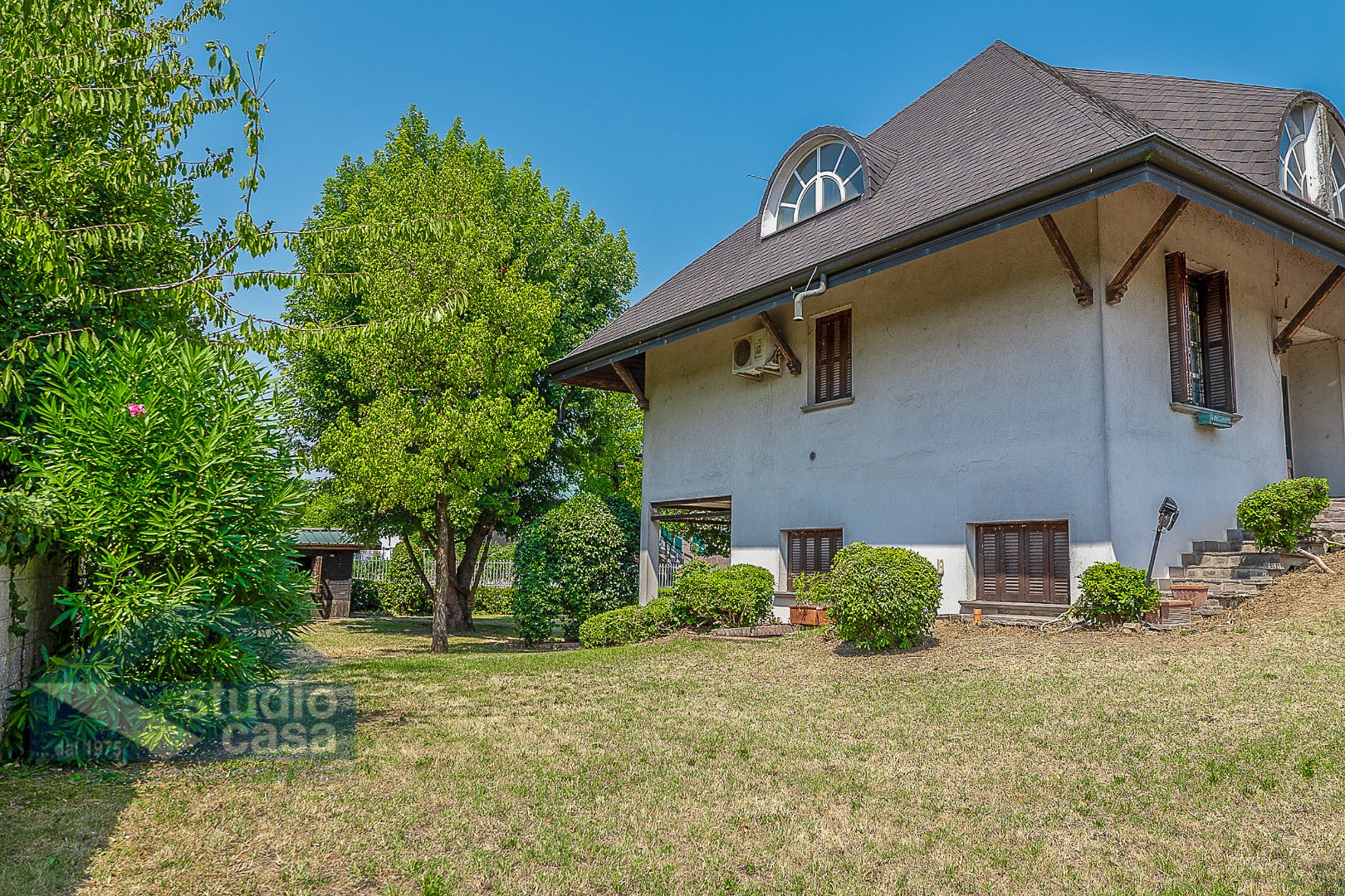 Casa Plurifamiliare in vendita a Merlino