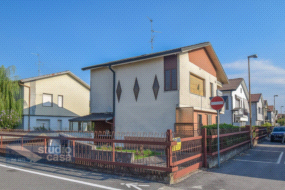 Villa Bifamiliare in vendita a Lodi