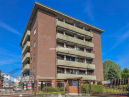 Appartamento in vendita a Tavazzano con Villavesco