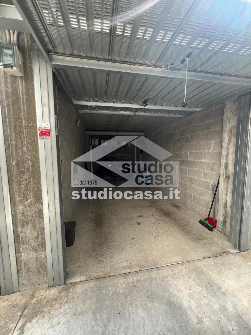 Appartamento in vendita a Rozzano