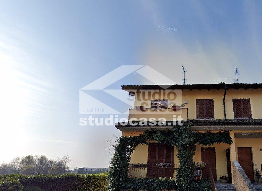 Villa a schiera in vendita a Lardirago