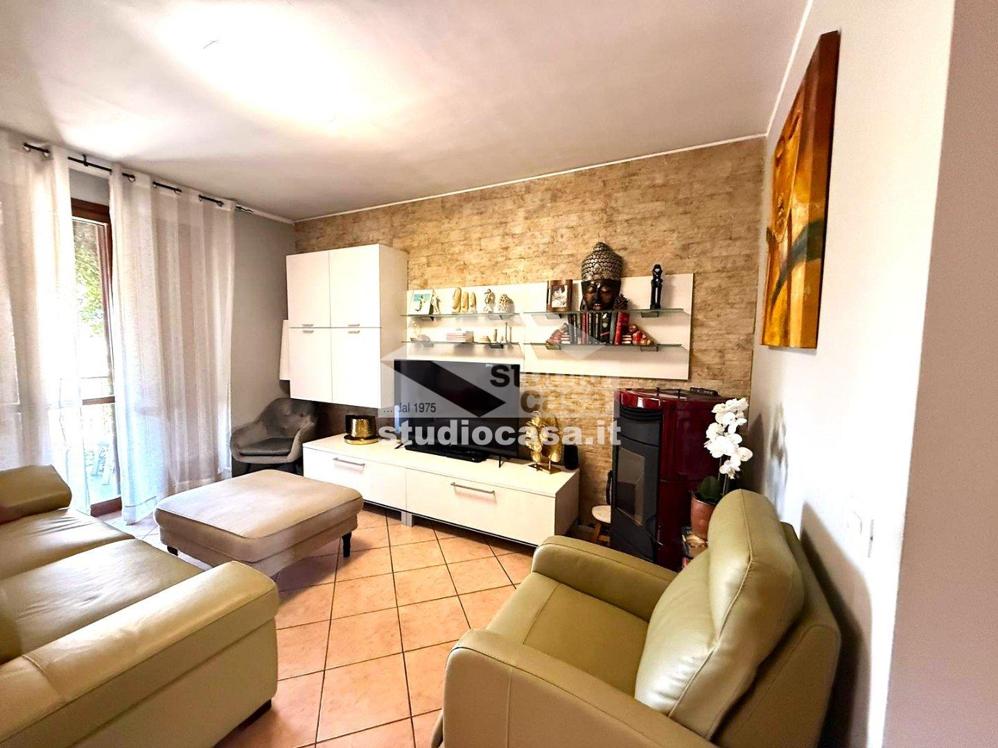 Villa a schiera in vendita a Lardirago