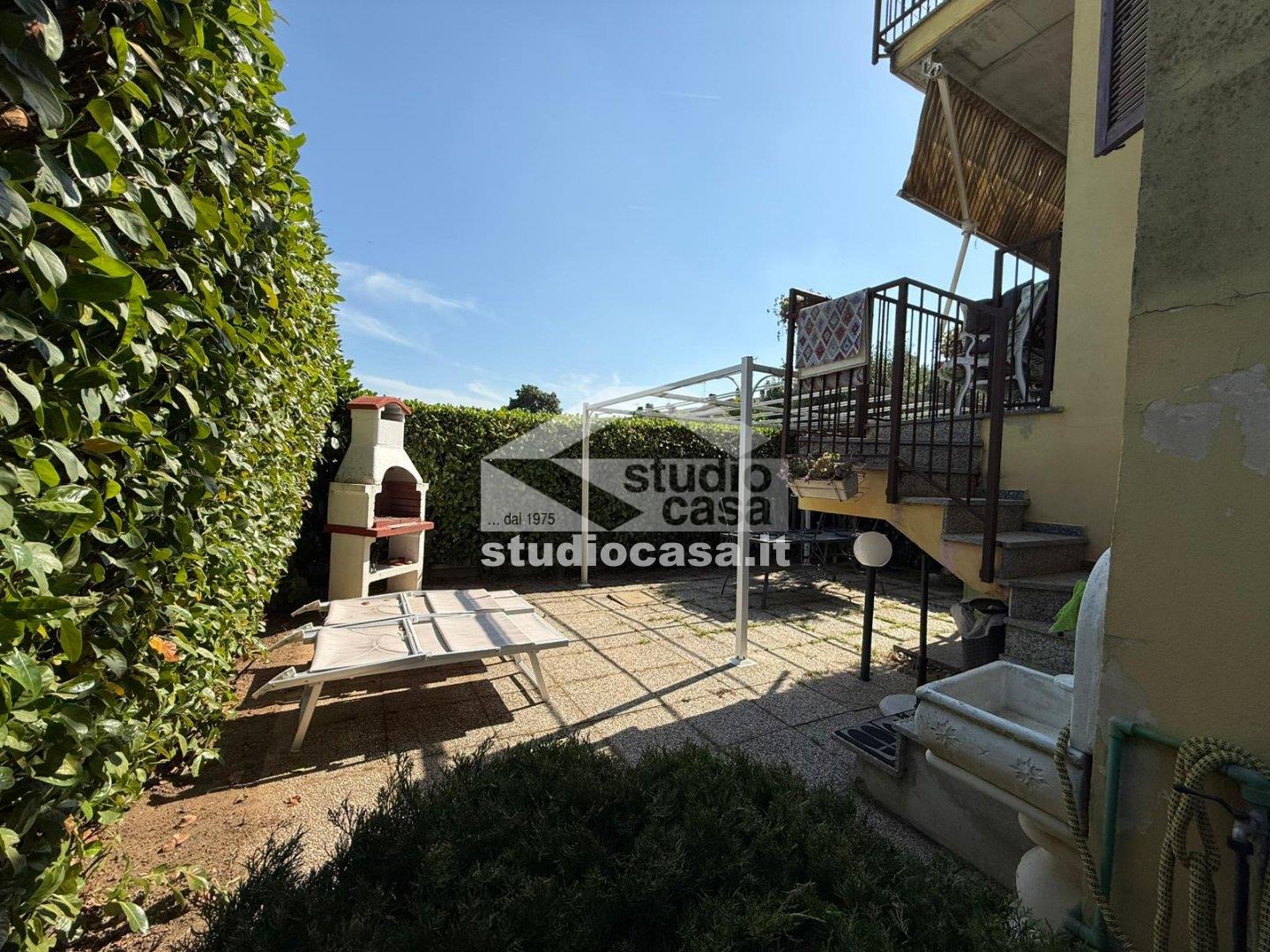 Villa a schiera in vendita a Lardirago