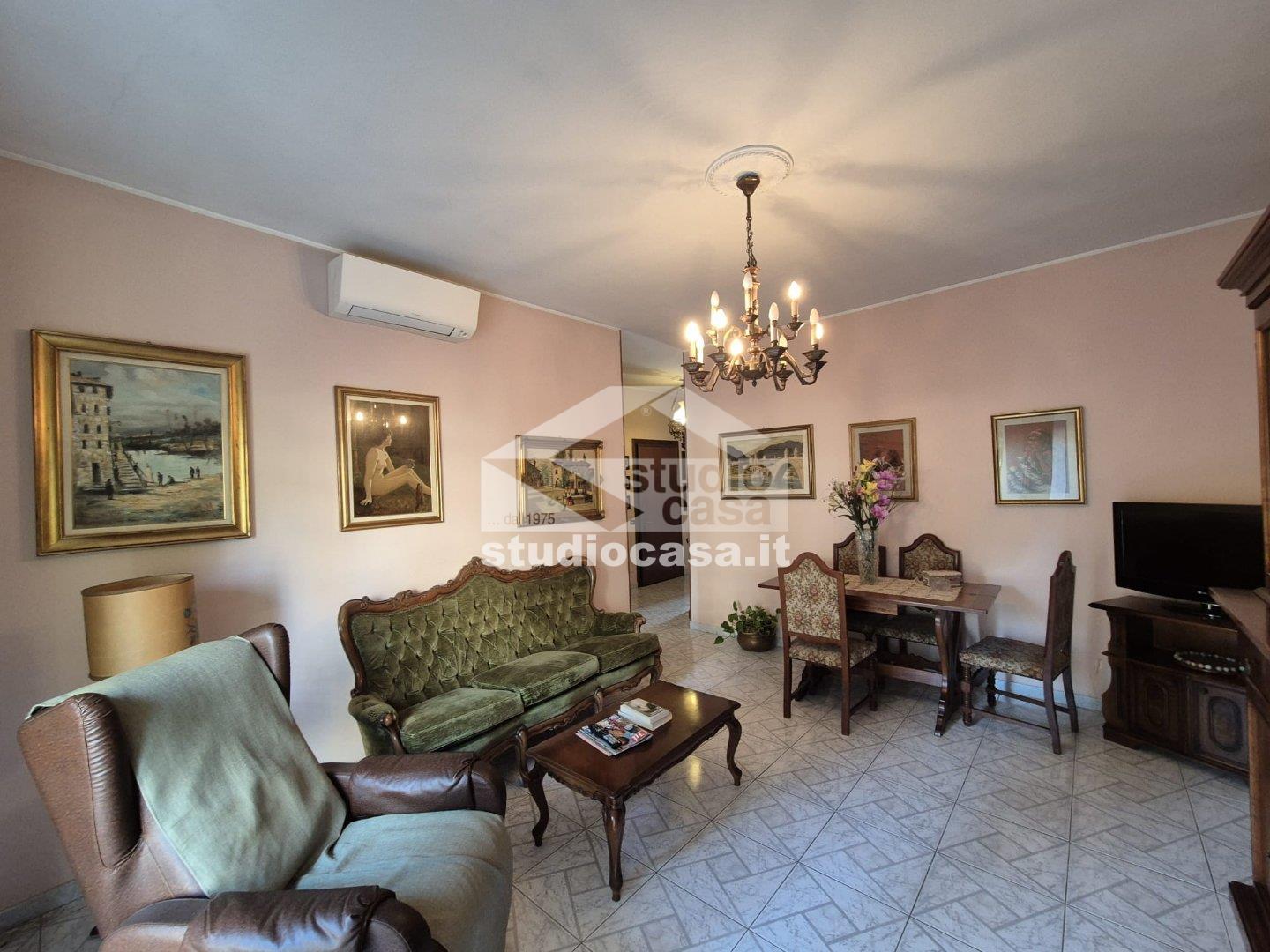 Appartamento in vendita a Opera