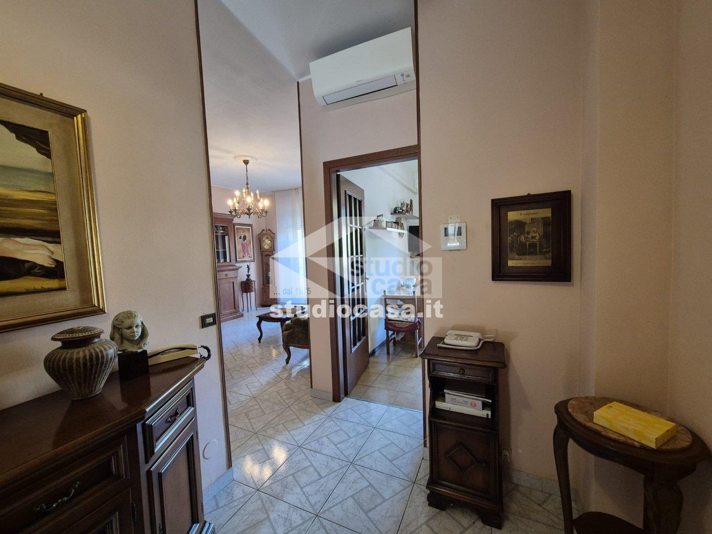 Appartamento in vendita a Opera