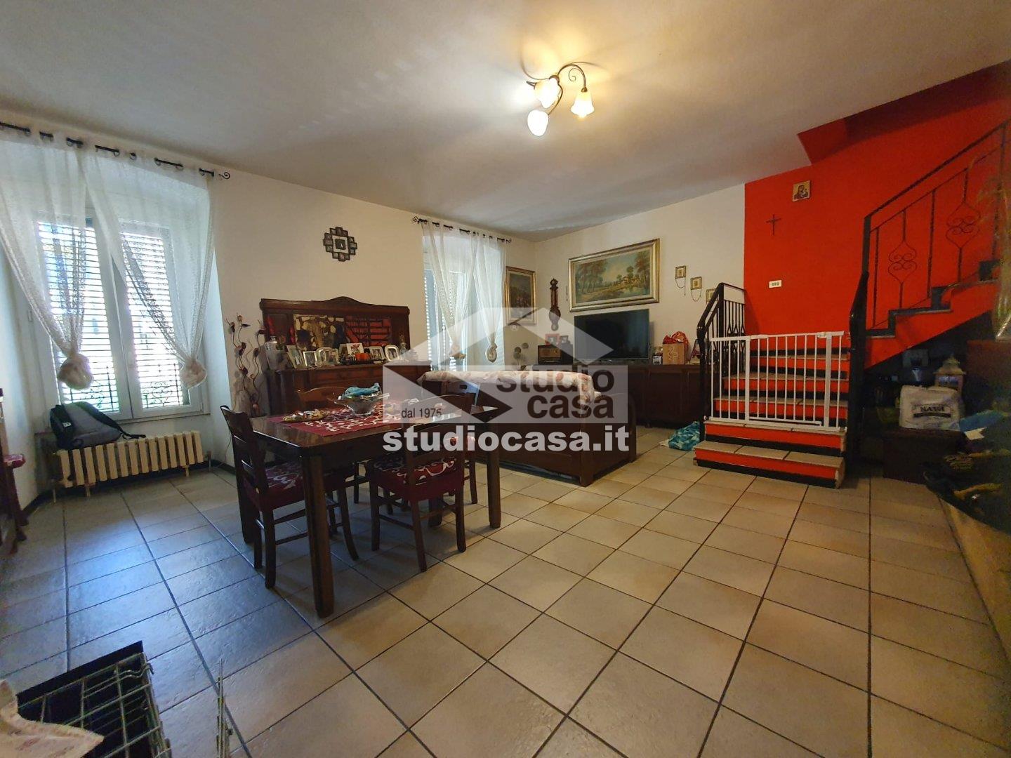 Casa Unifamiliare in vendita a Cornate d