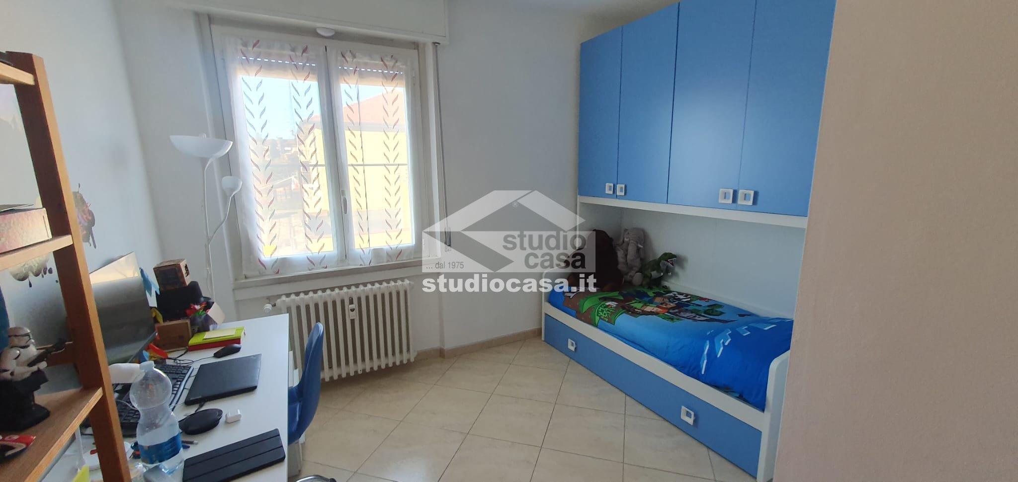 Appartamento in vendita a Locate di Triulzi