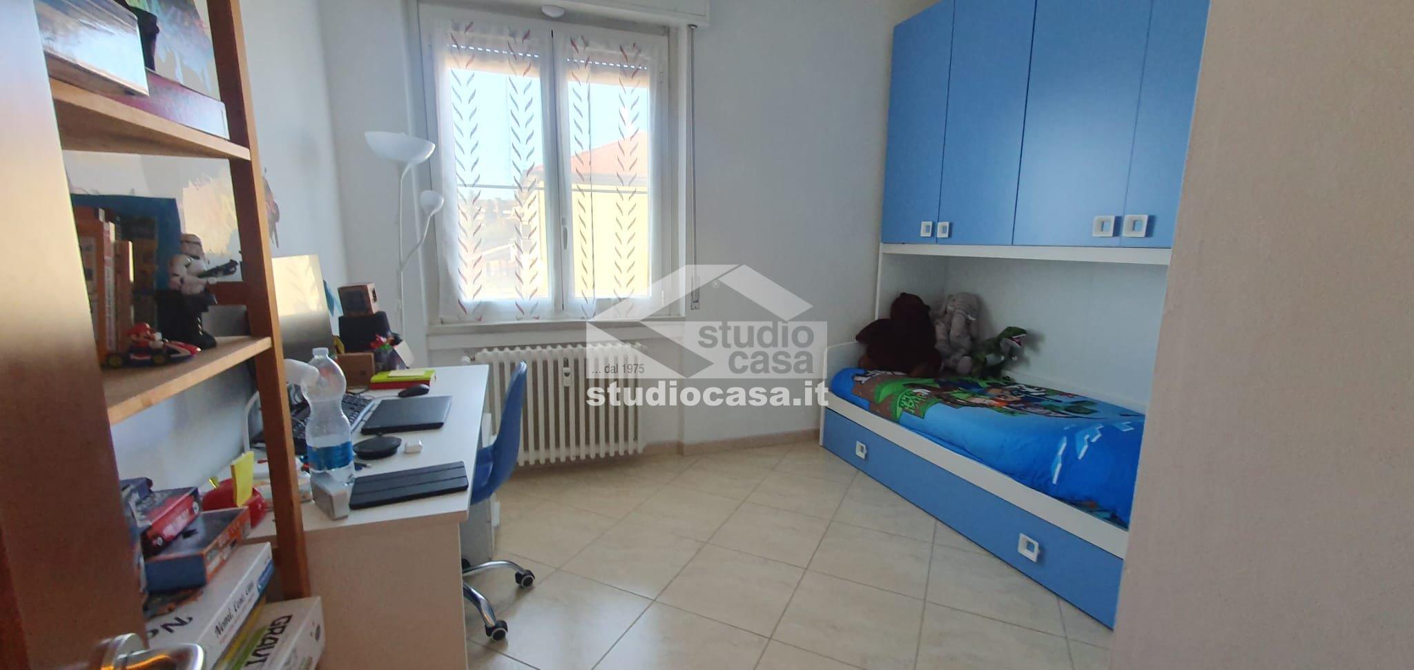 Appartamento in vendita a Locate di Triulzi