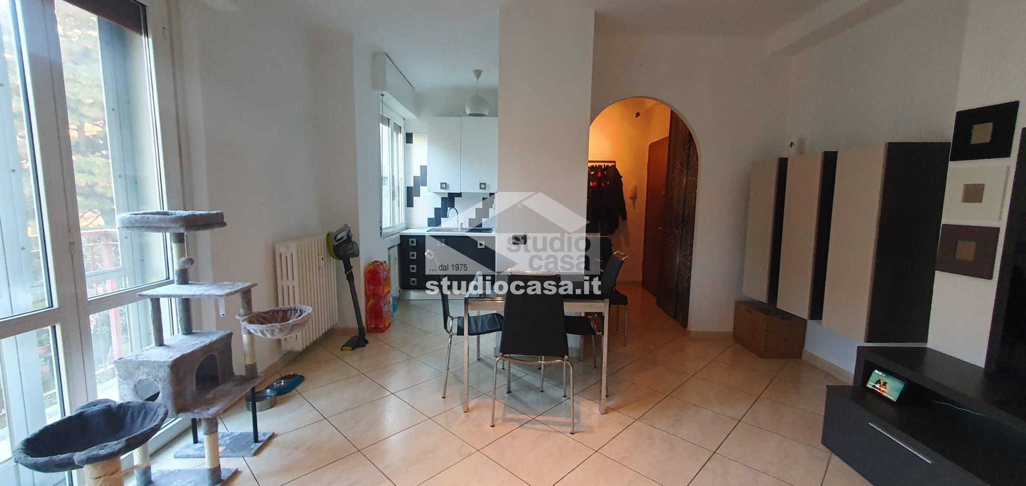 Appartamento in vendita a Locate di Triulzi