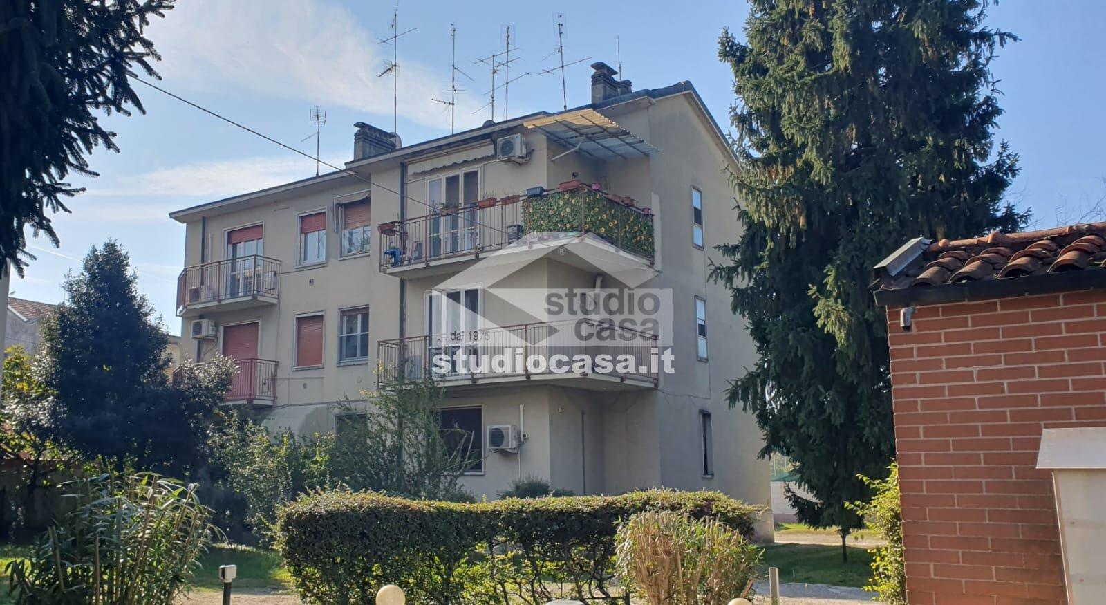 Appartamento in vendita a Locate di Triulzi