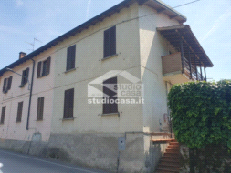 Casa Unifamiliare in vendita a Cornate d'Adda